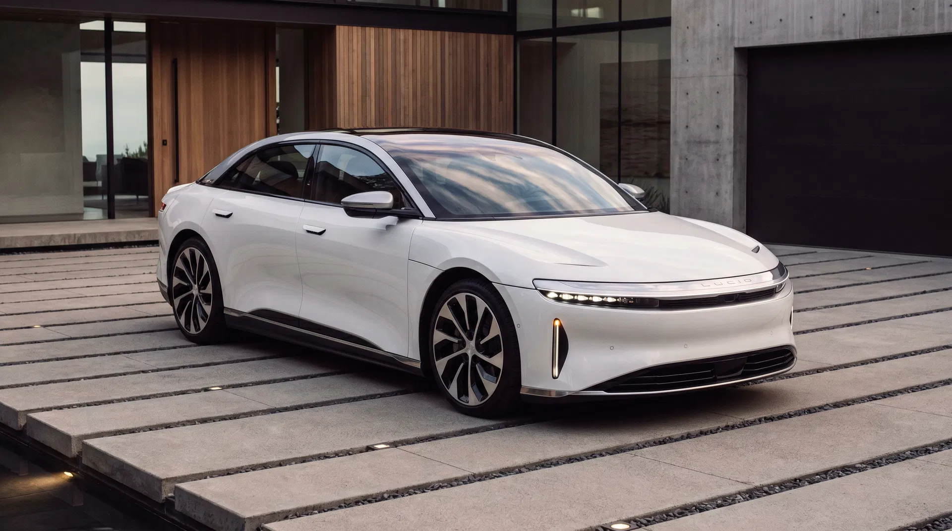 2025 Lucid Air Grand Touring